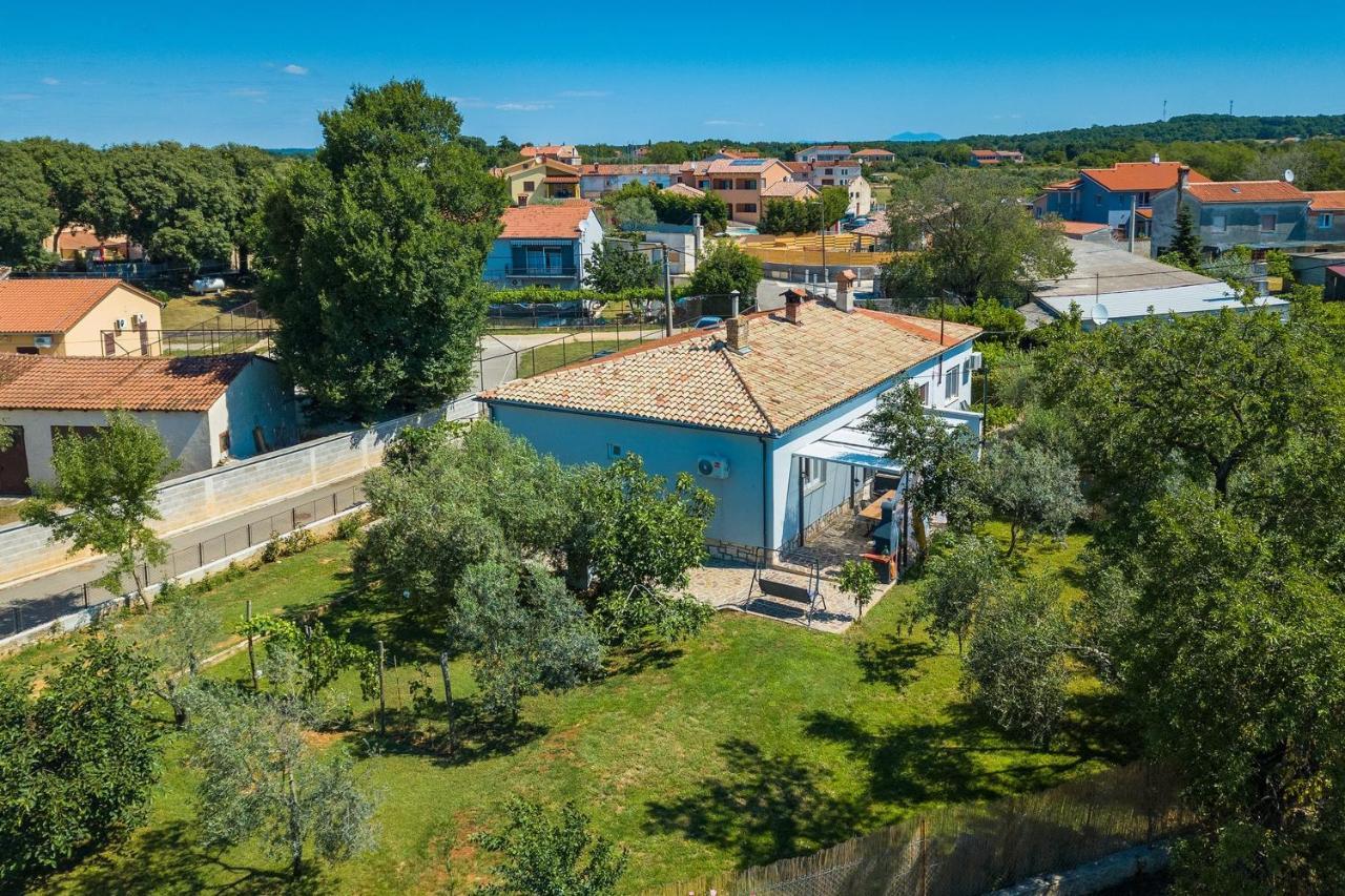 Holiday House Chill Out Loborika Marčana 외부 사진