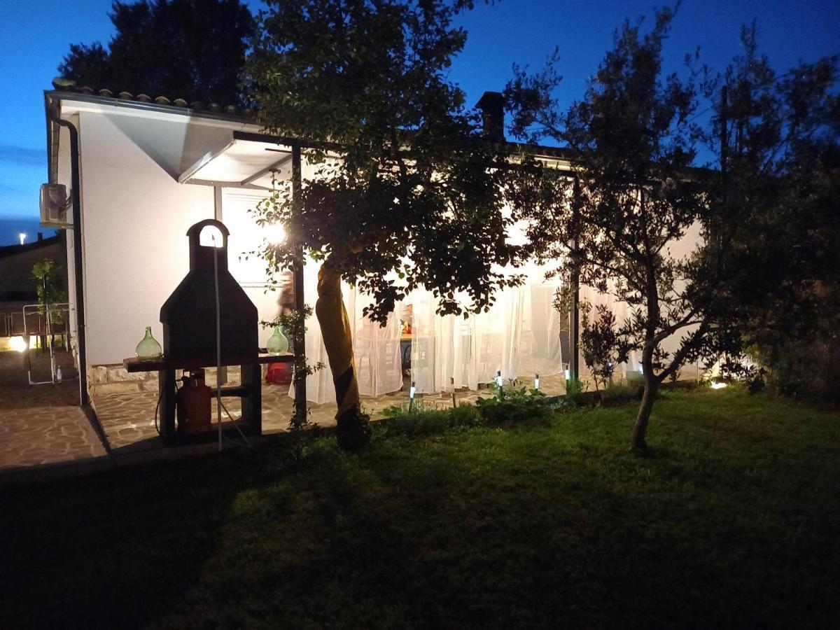 Holiday House Chill Out Loborika Marčana 외부 사진